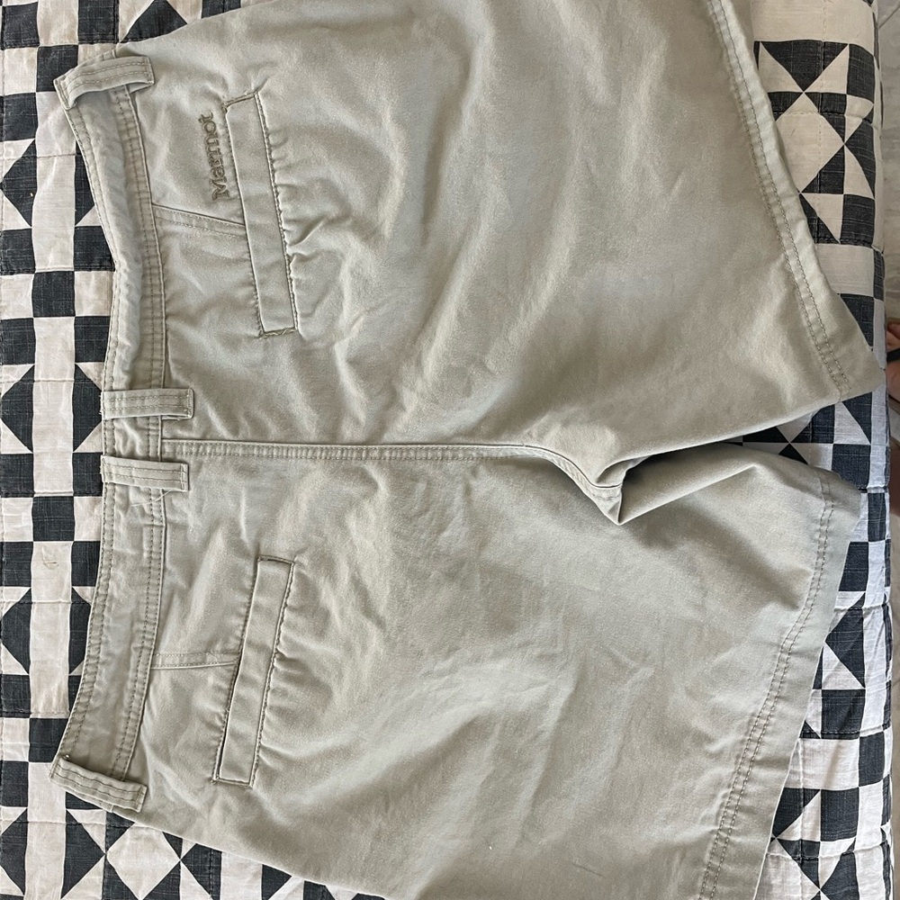 Marmot Tan Flat Front Shorts Lightweight Casual - Picture 3 of 4